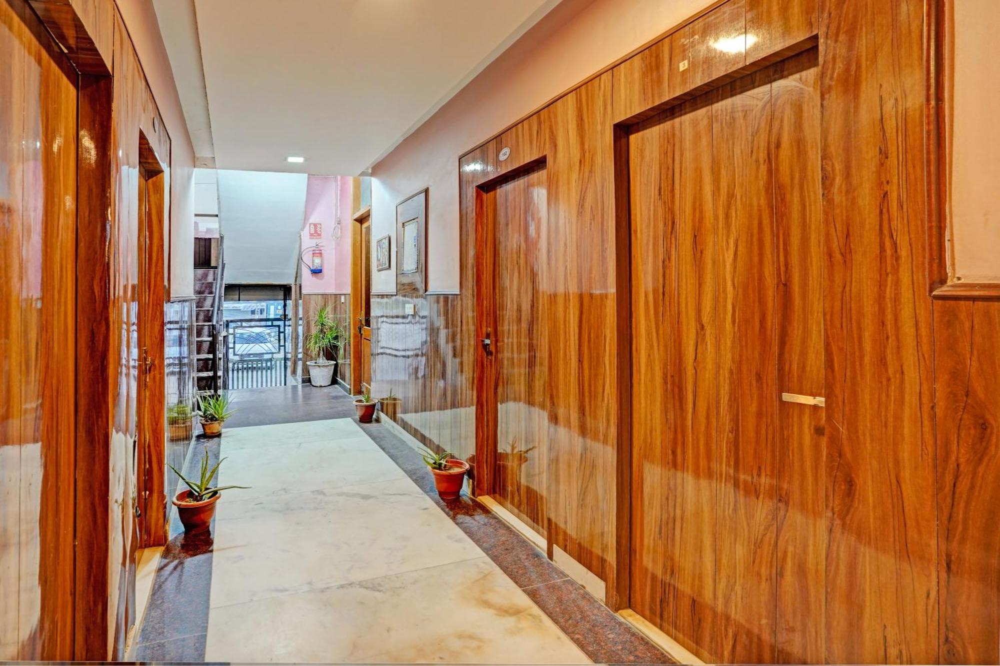 Hotel O Greno House Near Pvr Ansal Plaza Greater Noida Exteriér fotografie